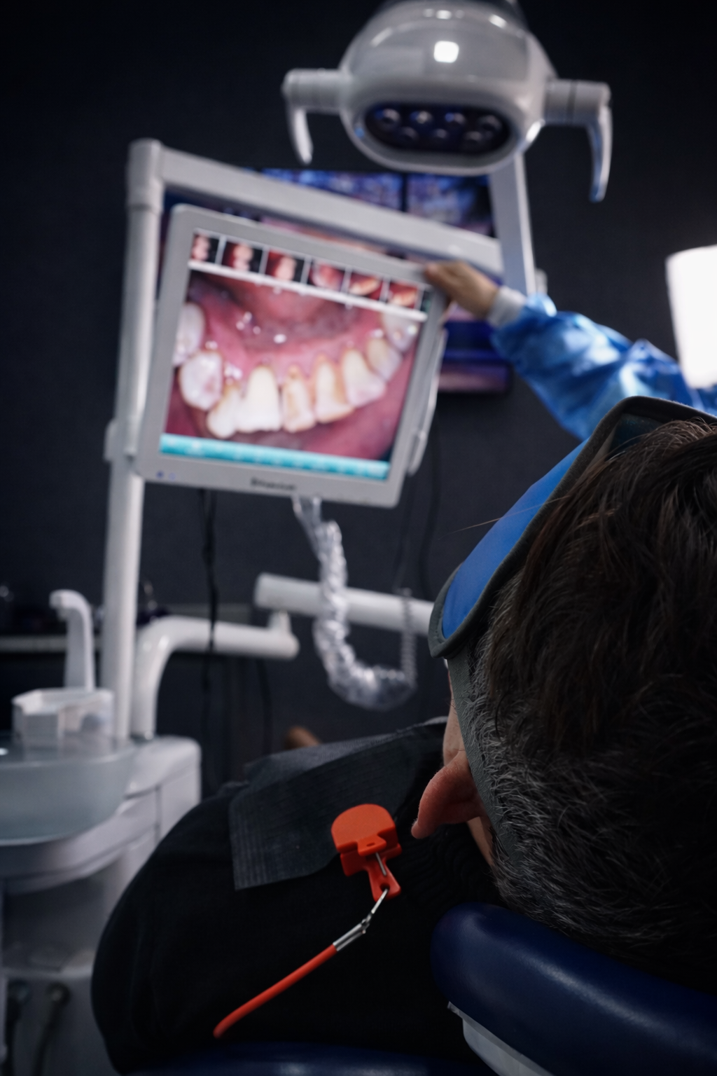 Trabajo dental Dra. Lourdes